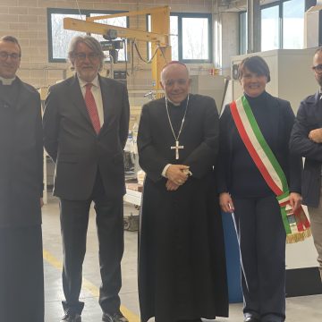 unnamed-4 IL VESCOVO MAZZOCCATO IN VISITA A RESIA