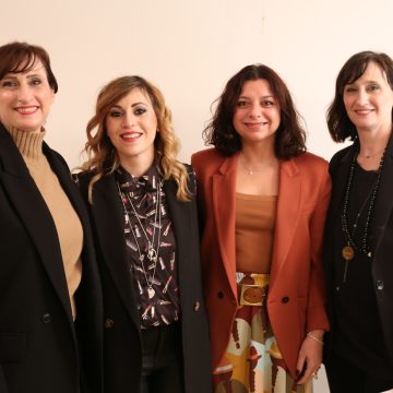 ER. MAKE-UP E CONVIVIALITA’: IL TEAM-BUILDING DI CMS SPA È DEDICATO ALLE DONNE