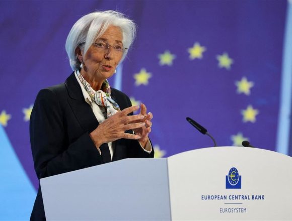 lagarde Politica. Europa.’Un bel museo o un’Europa forte?’: Lagarde spinge sull’euro digitale, ma crescono i dubbi sui rischi di una dipendenza totale