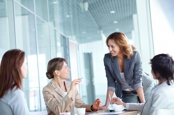 lavoratrici-imprenditrici-in-ufficio LAZIO. ISTAT,1,4 MILIONI LE IMPRENDITRICI, 64,8% SENZA DIPENDENTI