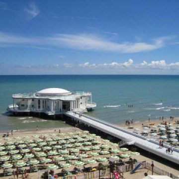 MARCHE. BALNEAZIONE AL TOP NELLE SPIAGGE DELLA REGIONE