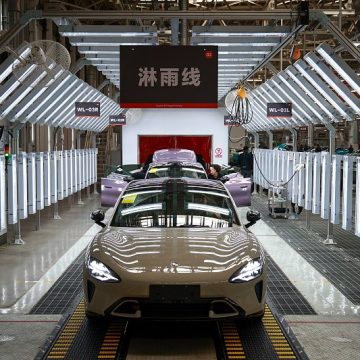 GJ68soSWYAAhjzb CINA. L’AUTO ELETTRICA FA VOLARE XIAOMI, VALE PIU’ DI GM E FORD