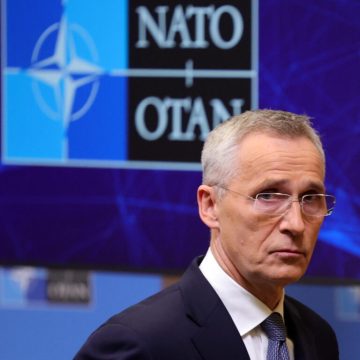 BELGIO. STOLTENBERG: ‘LA NATO DISCUTE LO SCHIERAMENTO DI PIU’ ARMI NUCLEARI’