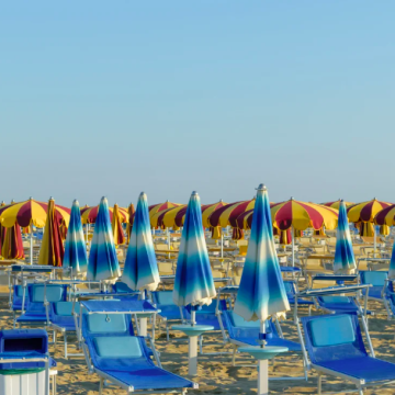 LAZIO. UN ITALIANO SU DUE NON ANDRA’ IL VACANZA QUESTA ESTATE: PESANO IL CARO PREZZI E IL CONTESTO GEOPOLITICO