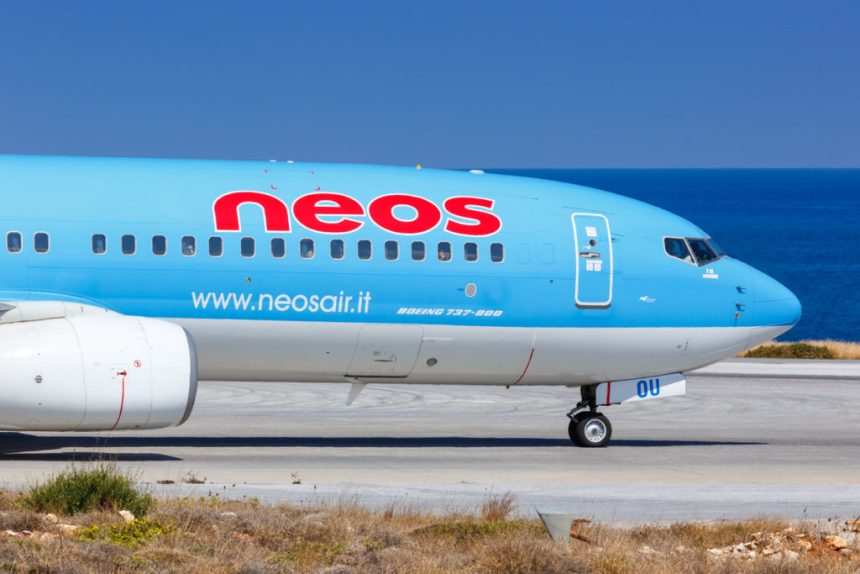 Neos Boeing 737-800 airplane Heraklion Airport in Greece SICILIA. PALERMO SI COLLEGA A NEW YORK CON IL VOLO NEOS