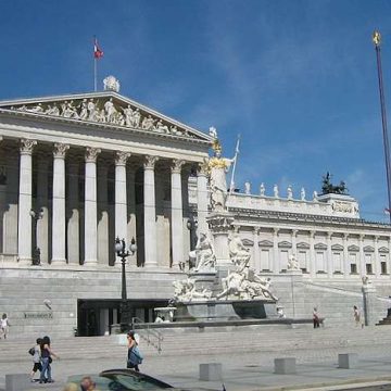 AUSTRIA. FISSATE LE ELEZIONI POLITICHE PER IL 29 SETTEMBRE