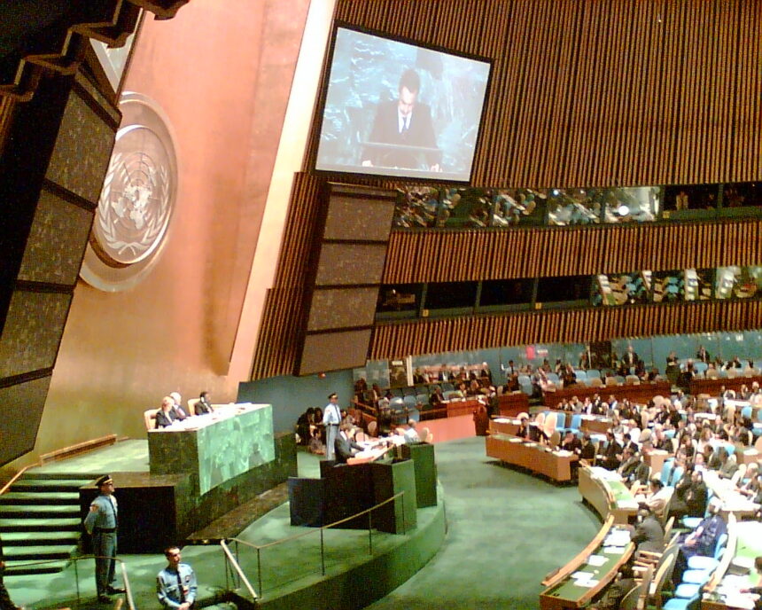 General_Assembly_of_the_United_Nations ATTUALITA’. USA. L’ONU LANCIA L’ALLARME SUL LATO OSCURO DELL’AI: GUTERRES CHIEDE TRASPARENZA TOTALE SU CONSUMI DI ENERGIA, ACQUA E SUOLO