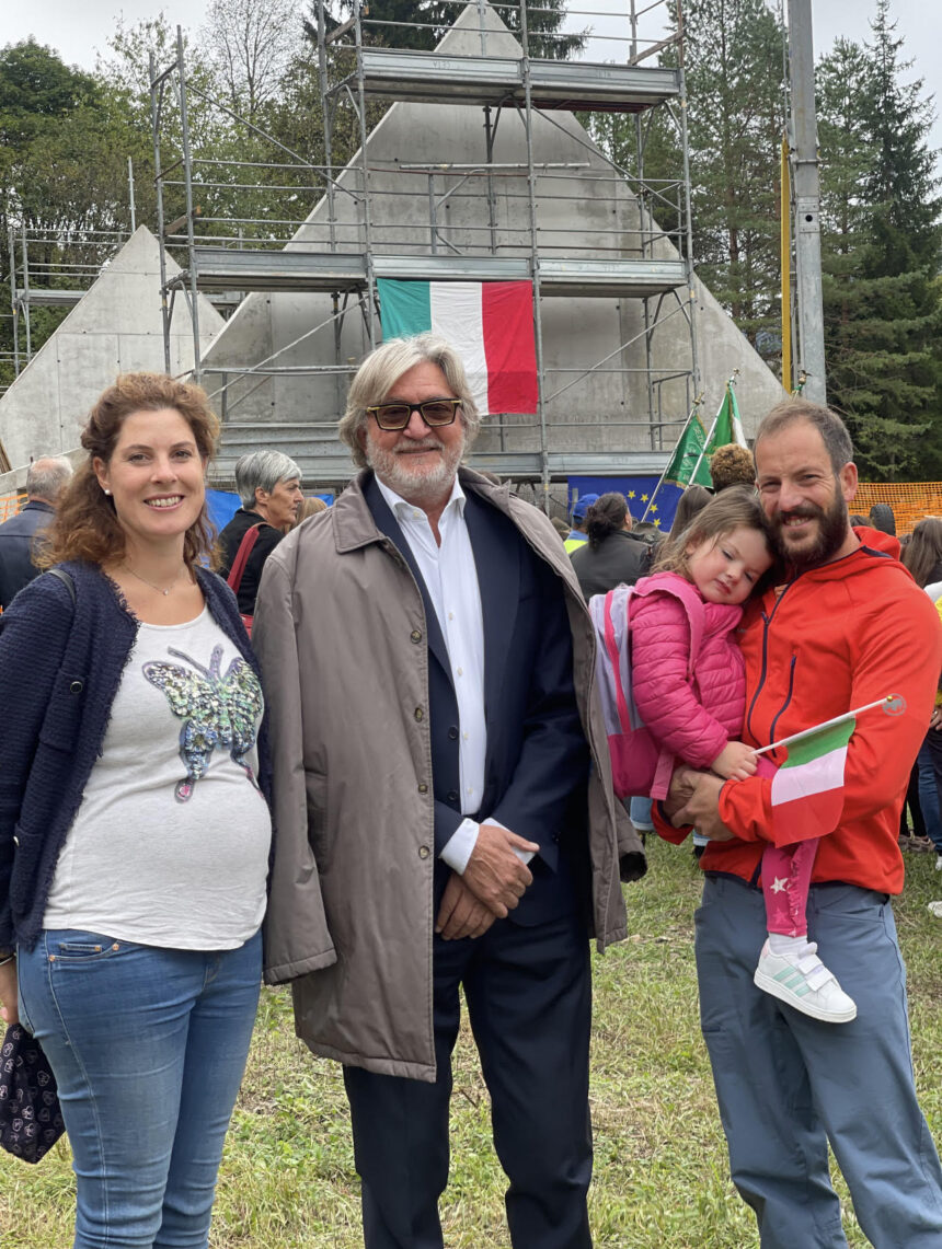 ATTUALITA’. FVG. A RESIA POSATA LA PRIMA PIETRA DELLA NUOVA SCUOLA. IL LAVORO DA’ SPERANZA E FUTURO 