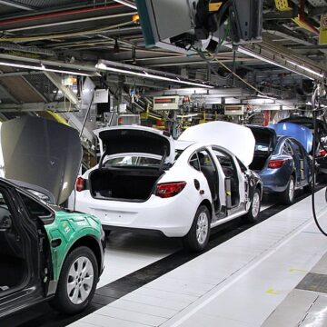 TECNOLOGIA. USA. GM: IL GRANDE “RESET” DEL PERSONALE. LICENZIATI 600 DIPENDENTI IT PER FARE SPAZIO AGLI ESPERTI DI AI