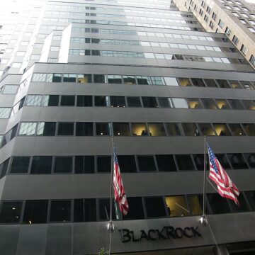 Black-rock-hq FINANZA. USA. IL “MIRACOLO CIVICO” SUL CIGLIO DEL BARATRO: LARRY FINK (BLACKROCK) TRA L’ABBONDANZA E LA RECESSIONE GLOBALE