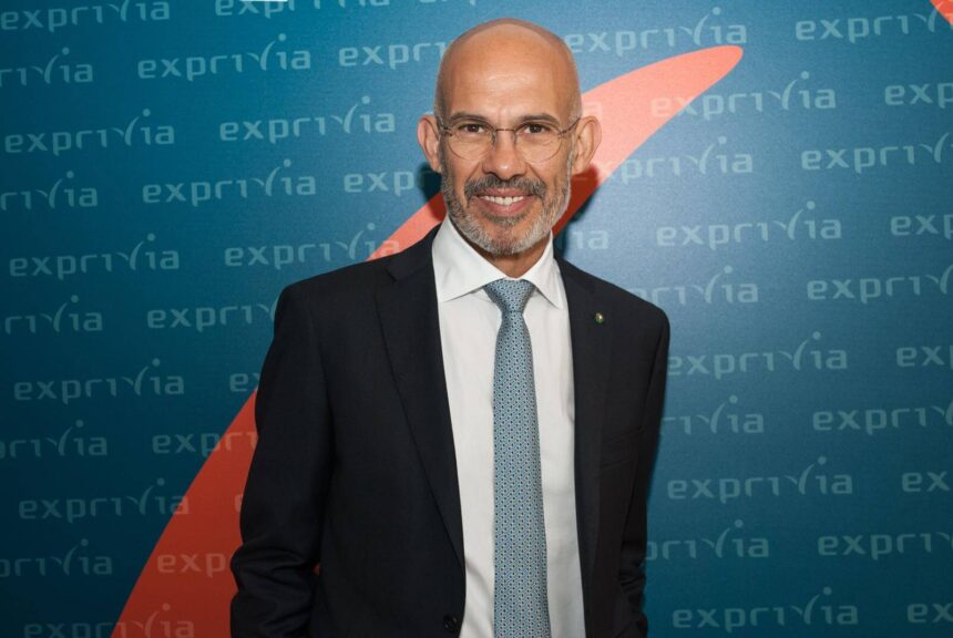 TECNOLOGIA. PUGLIA. DOMENICO FAVUZZI (EXPRIVIA) A TILANCIO SU AI: ‘SERVE INVESTIRE, COME PAESE E CON L’EUROPA, SU TECNOLOGIE EMERGENTI: PHOTONIC E QUANTUM COMPUTING’