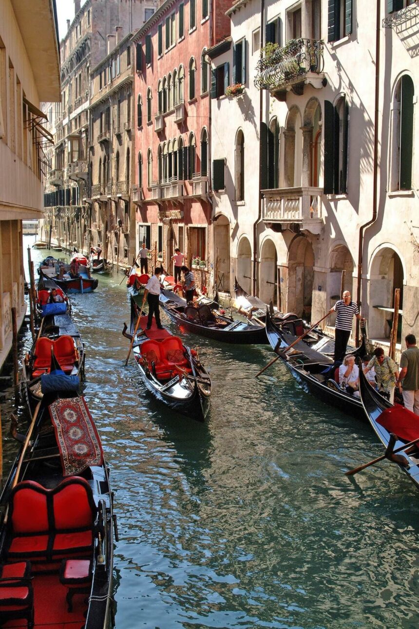 ECONOMIA. LAZIO. FORUM INTERNAZIONALE DEL TURISMO, SETTORE VITALE ECONOMIA: NEL 2023, VALORE AGGIUNTO PARI A 18% PIL