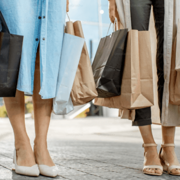 ECONOMIA. LAZIO. SHOPPING TOURISM IN ITALIA PESA 2,5 MILIARDI