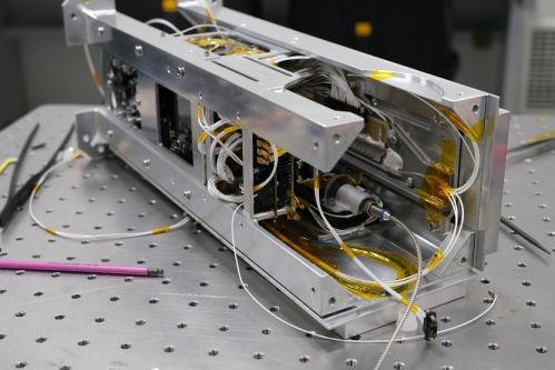 img2_payload_Copia SCIENZA. LAZIO. LANCIATI NELLO SPAZIO DUE CHIP FOTONICI QUANTISTICI