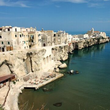 Vieste-View11 (1) TURISMO. PUGLIA. BOOM DEL TURISMO IN PUGLIA: L’IMPOSTA DI SOGGIORNO SEGNA +30% NEL 2024