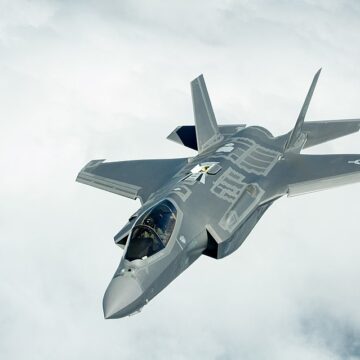 ATTUALITA’. LAZIO. L’ITALIA NEGA LA BASE DI SIGONELLA AGLI STATI UNITI: IL “NO” DI CROSETTO AGLI AEREI DI TRUMP