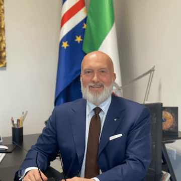 ATTUALITA’. BELGIO-ER. LA NOTIZIA CHE SCUOTE L’EUROPA: SOTTO LA GUIDA DEL BOLOGNESE AVERARDO ORTA, L’ECHO SI BATTE PER FLUSSI MIGRATORI ETICI E LA TUTELA DEI DIRITTI DEI LAVORATORI SANITARI IMMIGRATI