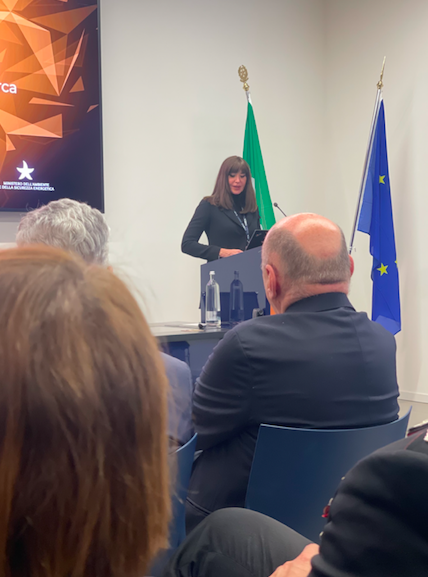 Schermata 2025-11-03 alle 16.23.09 SCIENZA. ER. IL MINISTRO BERNINI SUL SUPERCOMPUTER PITAGORA: “UN PROGETTO SARTORIALE. INVESTIRE SU BOLOGNA È VINCERE FACILE”
