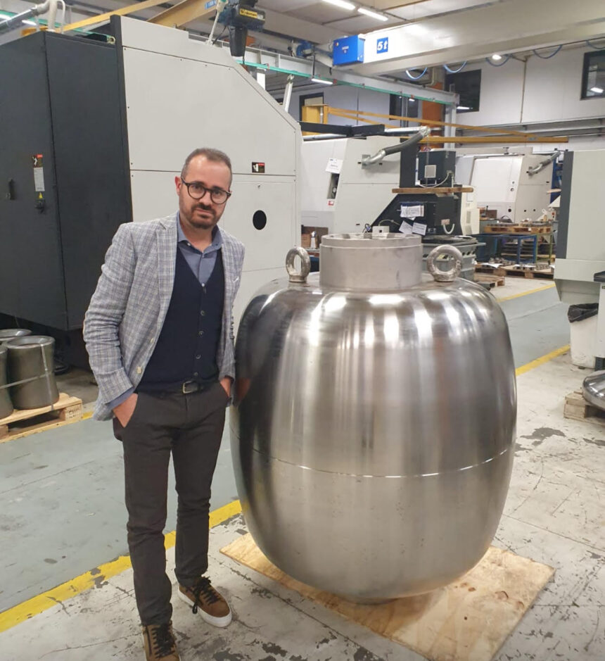 INDUSTRIA. ER. EUROLLS E QSTAHL: SUCCESSO AL MECSPE 2026. MATTEO QUERINI: “AFFLUENZA RECORD E FORTE SPINTA VERSO L’EST EUROPA”