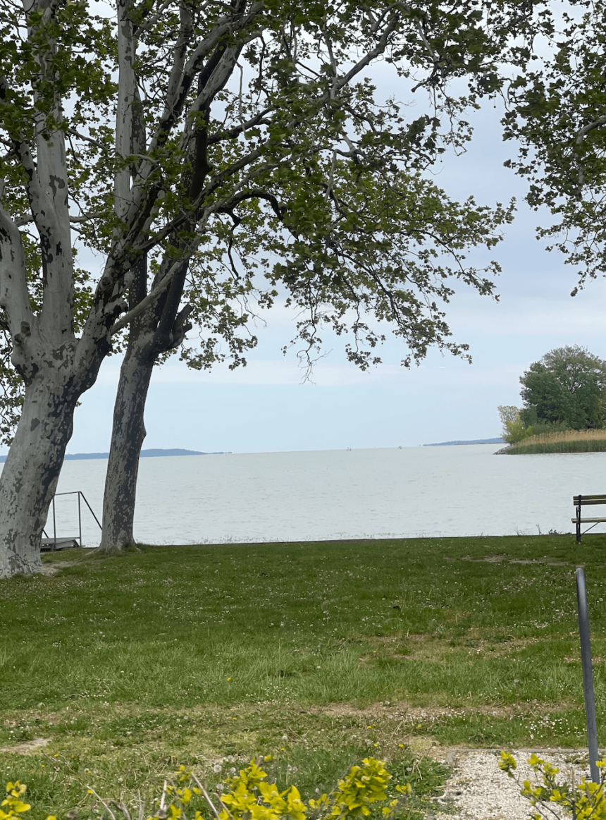 TURISMO. UNGHERIA. OLTRE IL MITO DEL “MARE D’UNGHERIA”: UN’ANALISI CRITICA SUL LAGO BALATON TRA STORIA E DECADENZA