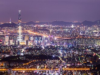 OLYMPUS DIGITAL CAMERA ECONOMIA. COREA DEL SUD. L’OMBRA DELL’IA SUL LAVORO: IL GOVERNO FRENA E CHIEDE UNA REDISTRIBUZIONE DELLA RICCHEZZA