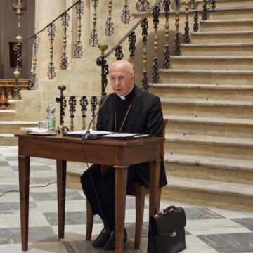 Screenshot ATTUALITA’. ER. FIDENZA, IL CARDINALE BAGNASCO IN CATTEDRALE: «IMPRENDITORI E PROFESSIONISTI SIANO ARTIGIANI E COSTRUTTORI DI PACE»