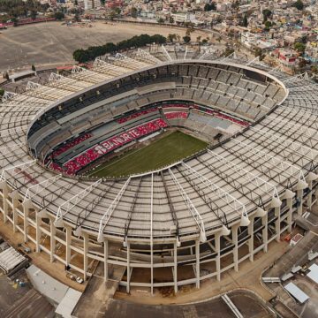 CLIMA. MESSICO. IL MONDIALE DELLA “CUPOLA DI CALORE”: COSÌ IL CLIMA ESTREMO STA CAMBIANDO LE REGOLE DEL CALCIO IN MESSICO