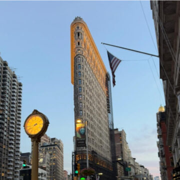 Cultura e società. New York ha imparato a non curarsene. Città che ha voglia di vivere, e lo fa, nonostante tutto