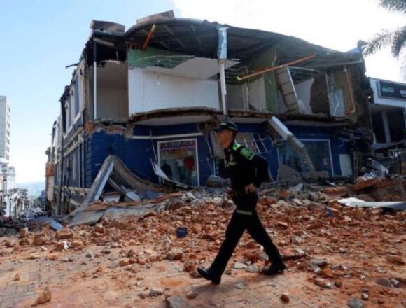 earthquake Terremoto. Colombia. Magnitudo 7.4 nel Chocò