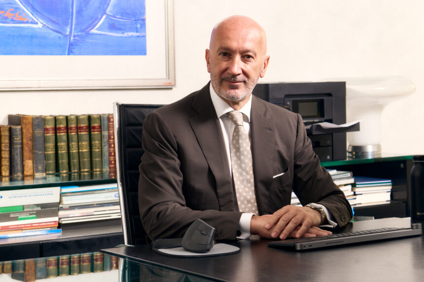 Industria. Italia. Malavolti (Confindustria Reggio Emilia) fa un appello: ‘Imprenditori, serve viaggiare e capire da vicino come va il mondo in questo momento di fortissima spinta innovativa. Su Ai non si può tornare indietro, occorre formazione’