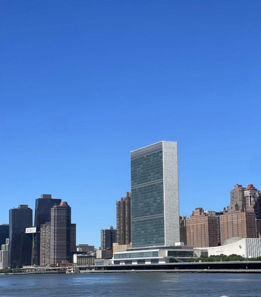 Screenshot Esteri. USA. Trump all’ONU suona la carica contro l’Iran: “O accordo o l’inferno”