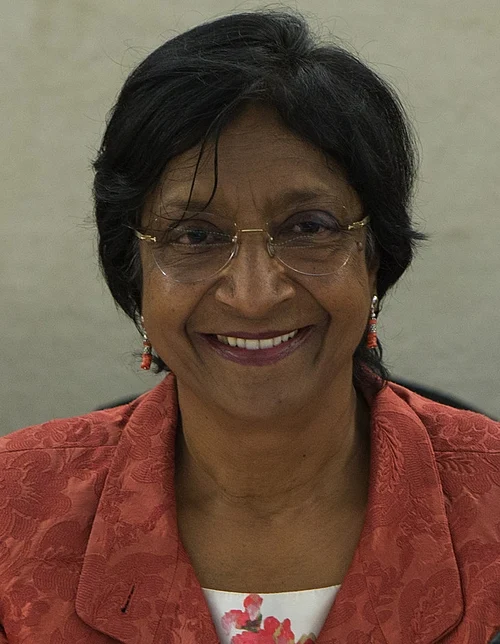 Navi_Pillay_June_2014.jpg Attualità. Nobel per la Pace a Navi Pillay: una vita al servizio dei diritti umani e della giustizia internazionale