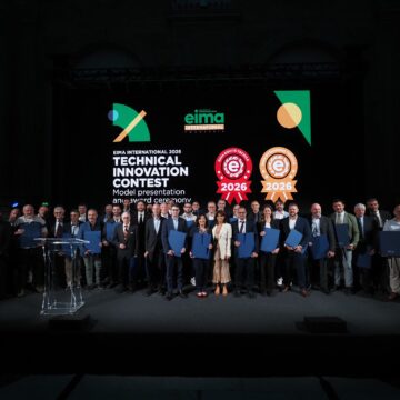 premiazione Imprese. Emilia Romagna. Gruppo AMA prosegue nel processo di internazionalizzazione, presente in 19 Paesi, fatturato a 243 milioni. Premiato il prodotto JOG-DIAL