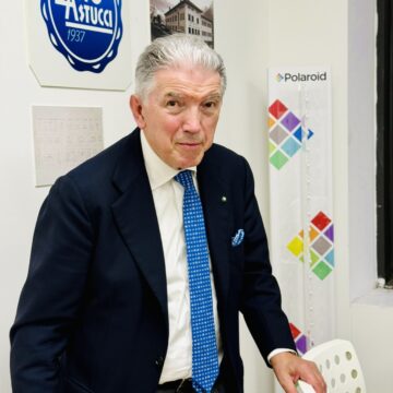 storchi gatto astucci Industria. Ita-Usa.L’eccellenza e il design italiano conquistano New York: l’incontro tra innovazione, meccanica di precisione e la visione di Iconia Group